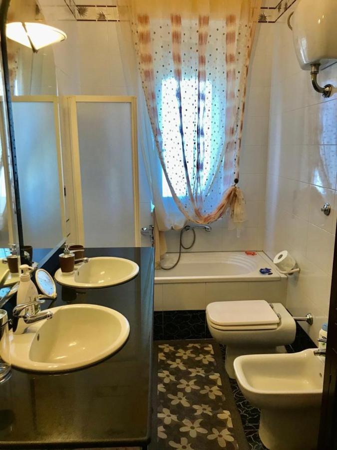 Casa Vacanza Nonna Adri Monopoli Bagian luar foto